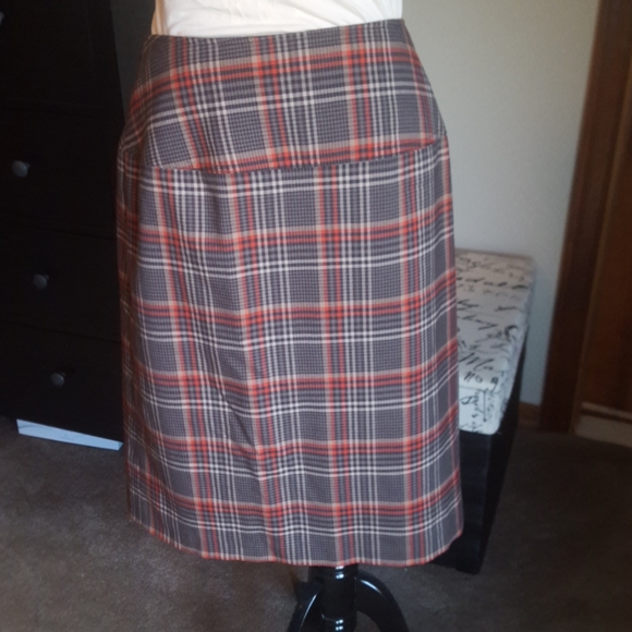 Cato Vintage Plaid Toggle Skirt - Picture 4 of 8